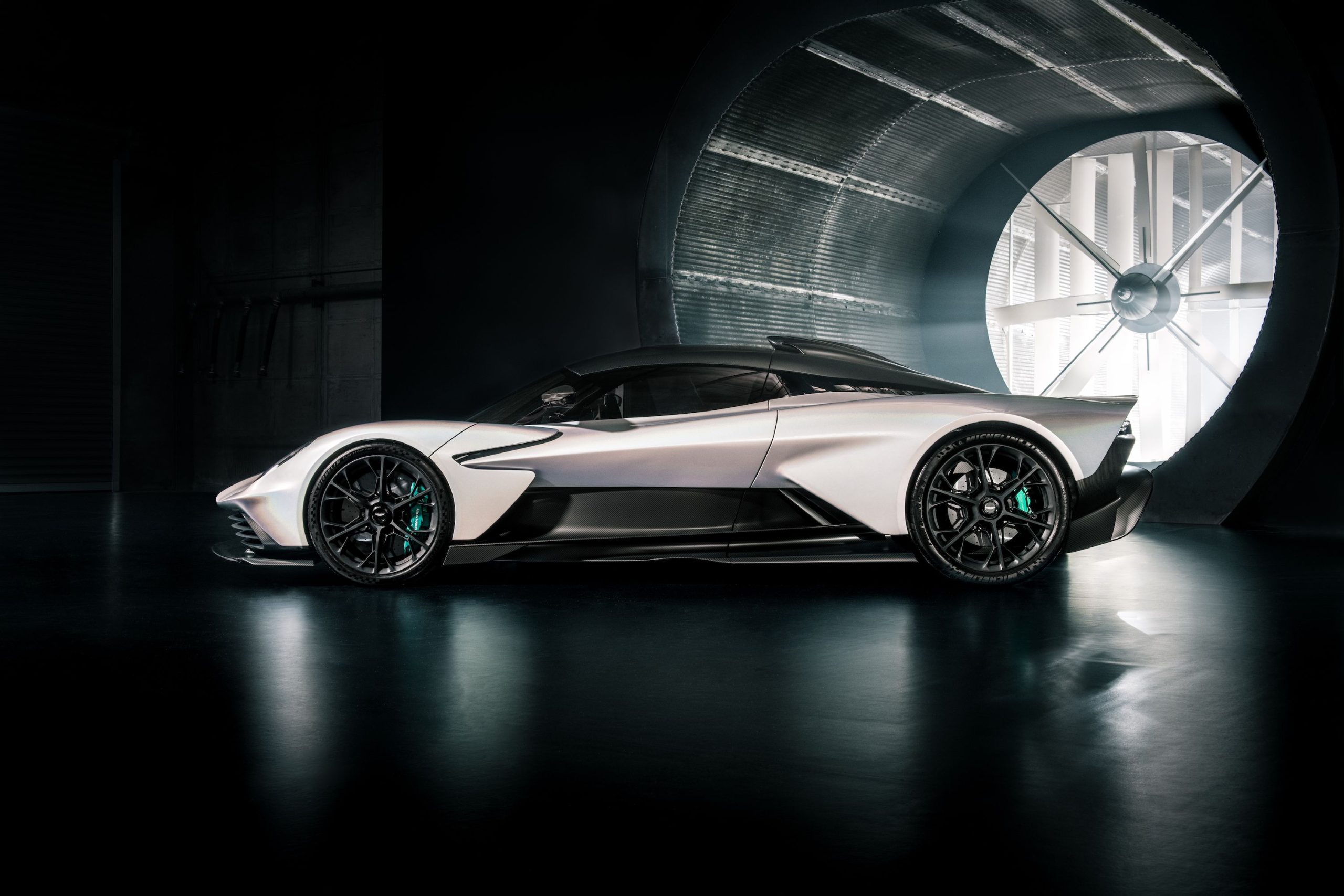 Aston Martin Adjusts Electrification Strategy, Prioritizes Hybrids Over Fully Electric Vehicles