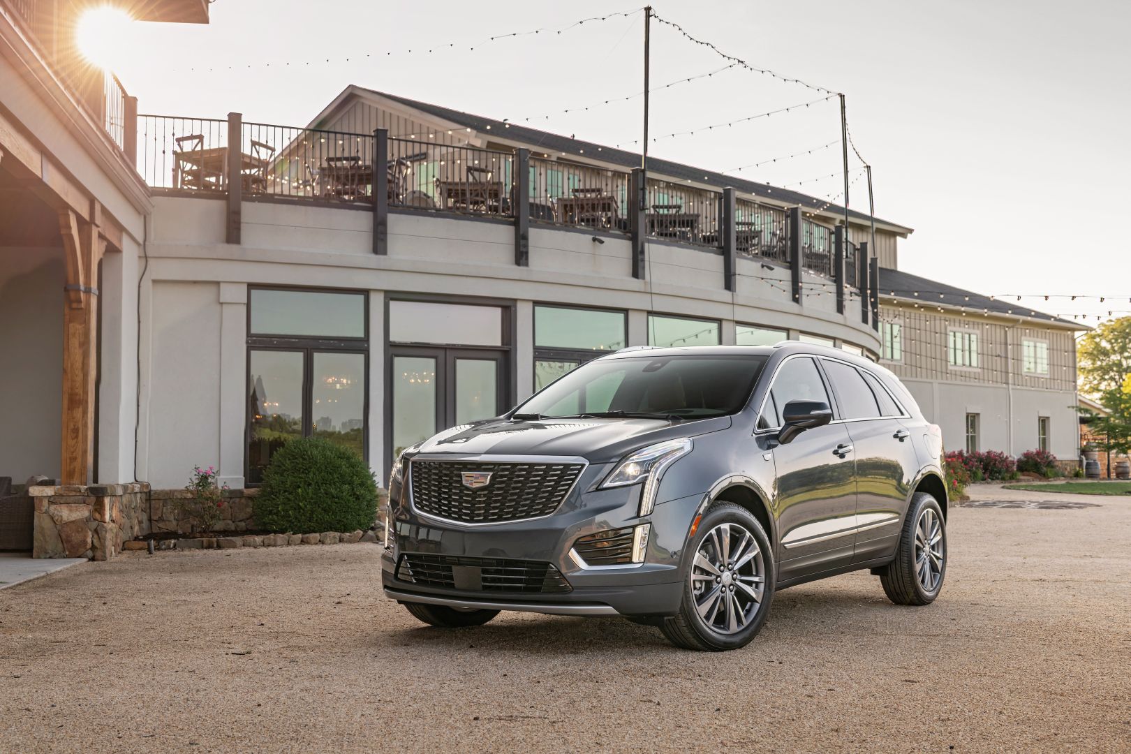 GM Recalls Cadillac XT5 and XT6 for Instrument Cluster Malfunction