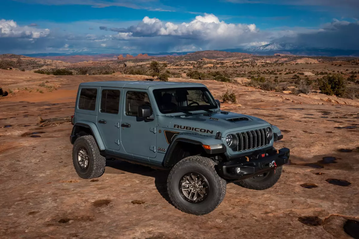 V-8 Jeep Wrangler