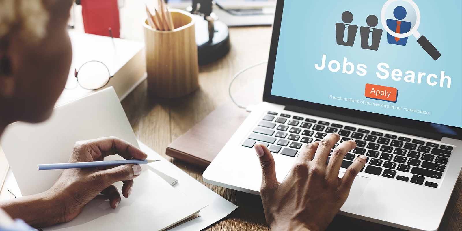 Job Seekers Review Employers' Hiring Practices Online, Affecting Reputation and Hiring Success