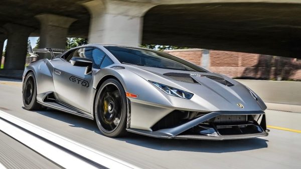 VF Engineering Supercharges the Lamborghini Huracan STO