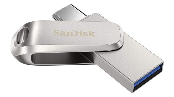 1TB Dual Flash Drive Offers Fast, Reliable File Transfers at $74.97