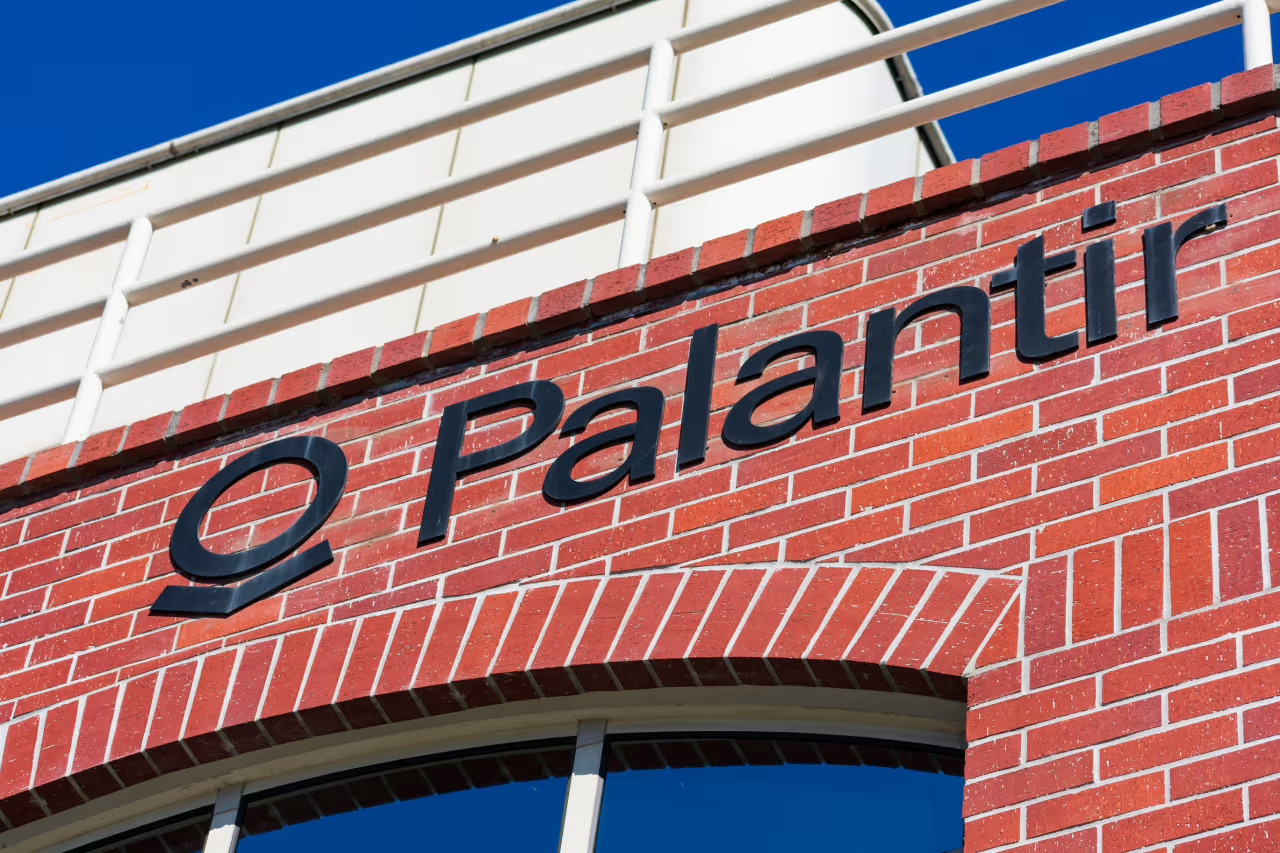 Palantir and Microsoft Team Up to Enhance AI for U.S. Intelligence; Palantir Increases Revenue Forecast