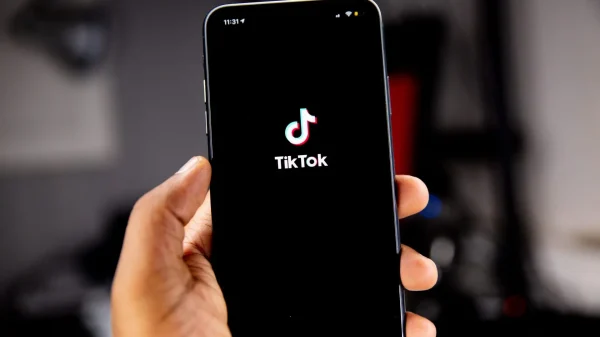 TikTok Enhances Advertising with New Search Ads Campaign Tool for Targeted User Engagement