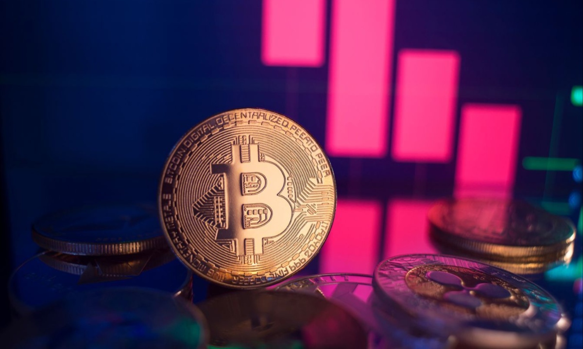 Bitcoin Drops Over 6% Amid Market Panic but Analysts Predict a Potential Rebound