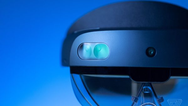 Microsoft Halts Production of HoloLens 2 Signaling Uncertain Future for Mixed-Reality Brand