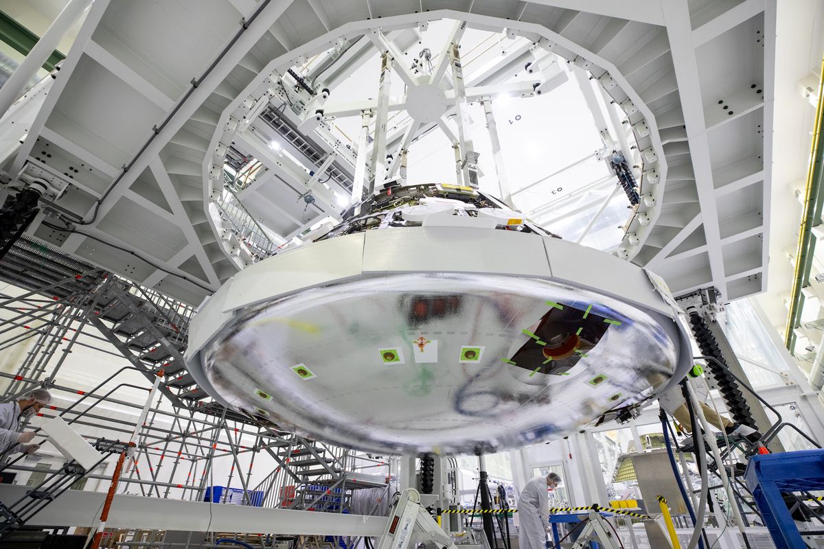 Navigating Challenges of Orion's Heat Shield Ahead of NASA's Artemis II Mission to the Moon