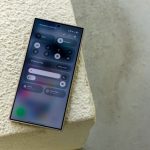 One UI 7 Update Empowers Galaxy Users with Control Over Automatic Screen Dimming at 5% Battery