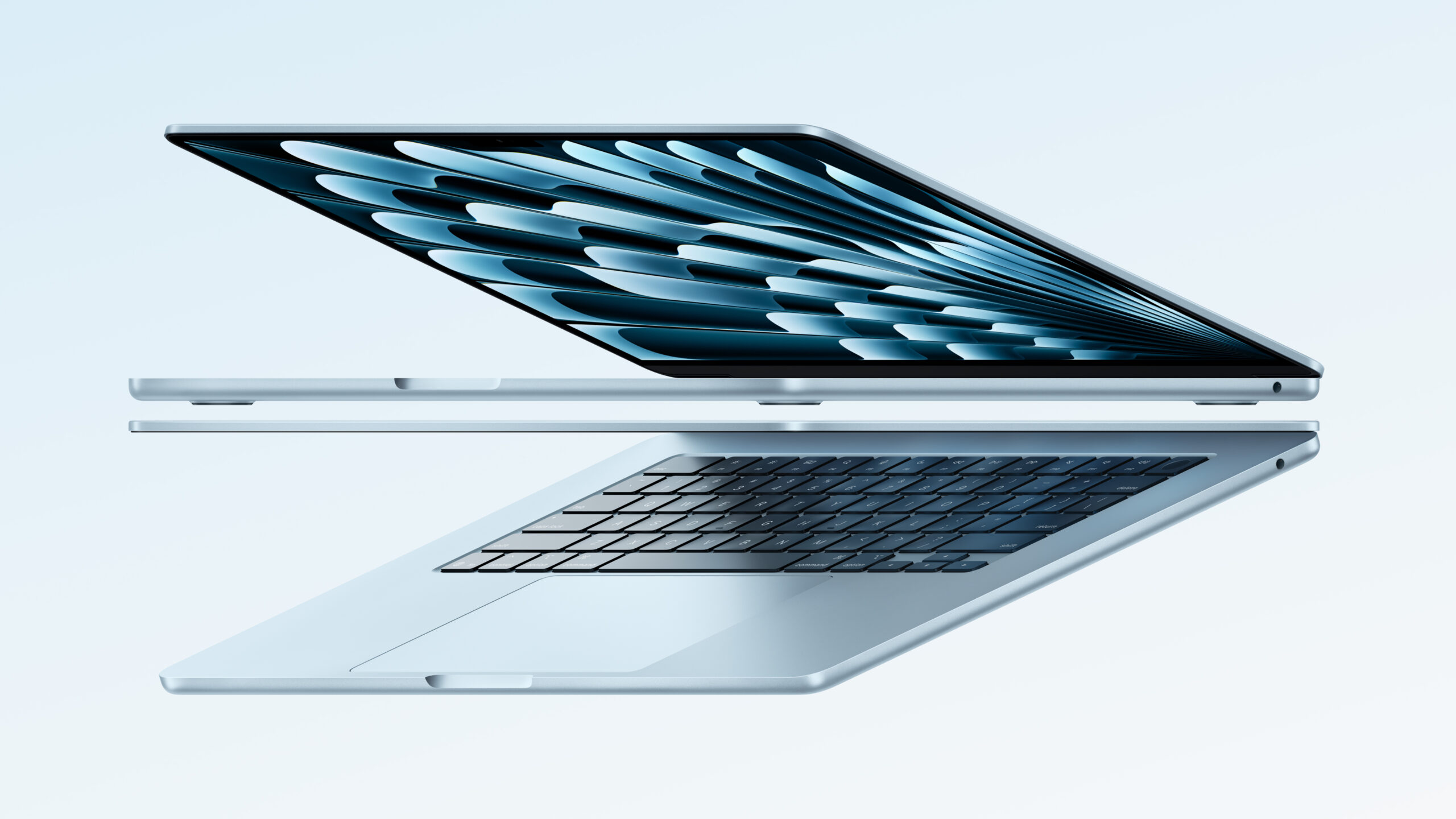 M4 MacBook Air Boosts Performance, Adds Dual Display Support, and Drops in Price