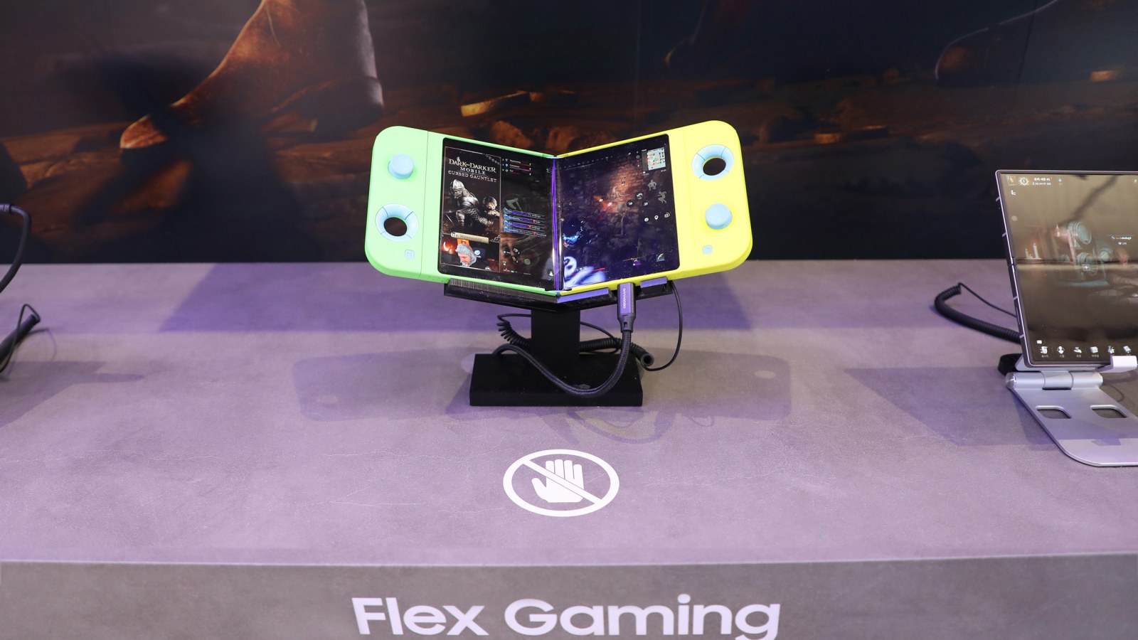 Samsung Display Showcases Dual-Folding Phone and Flexible Gaming Console at MWC