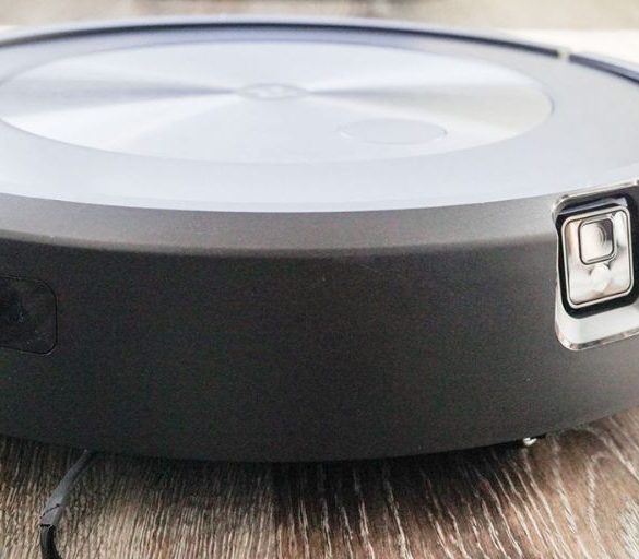 iRobot Roomba j7+